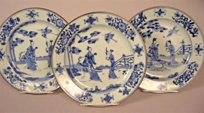 Appraisal: Three Chinese blue underglazed plates th century Of slightly rounded