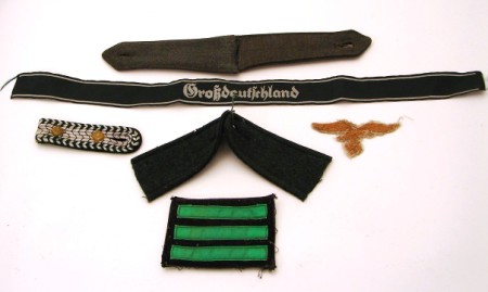 Appraisal: Lot of misc German cloth shoulder boards eagles and cuff