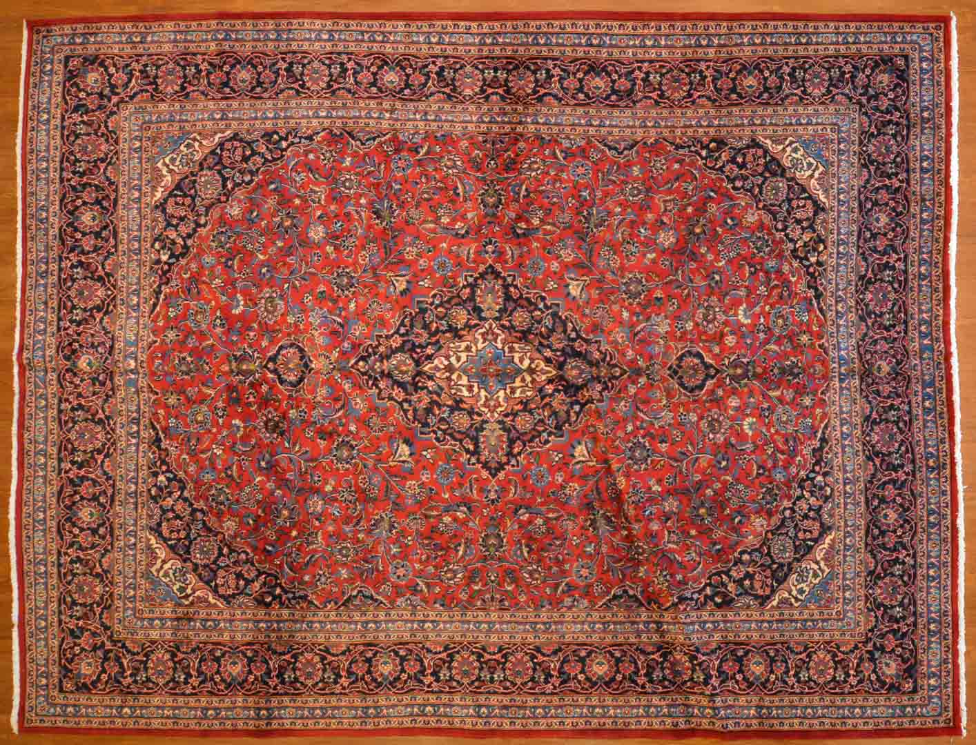 Appraisal: Persian Keshan carpet approx x Iran modern Condition Like new