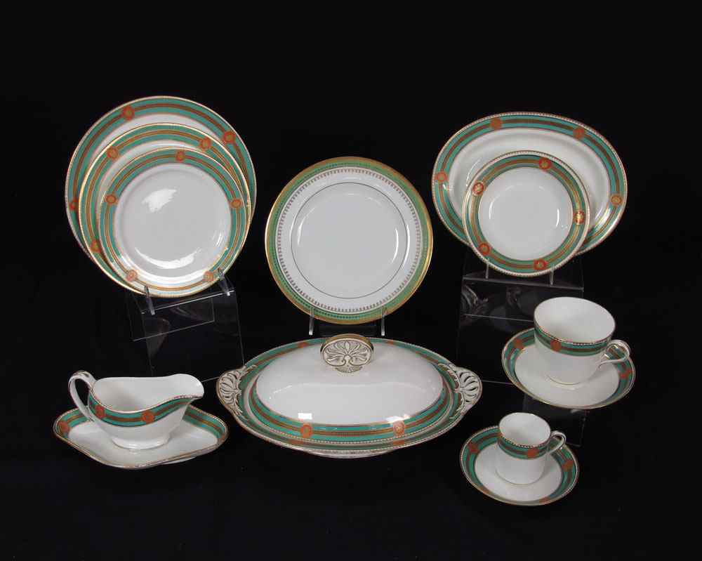 Appraisal: TH C COPELAND SPODE CHINA Approx pieces to include dinner