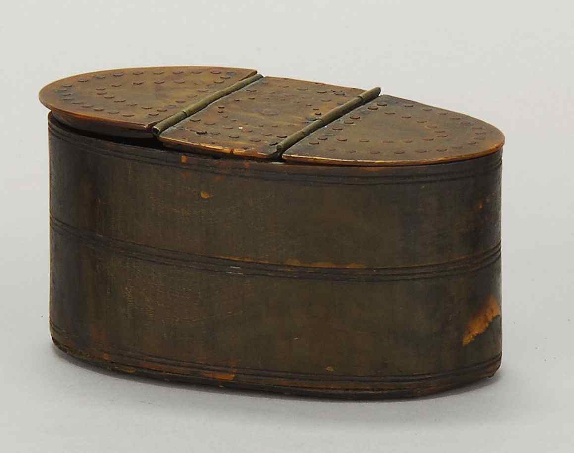 Appraisal: OVAL BALEEN OR HORN DOUBLE-LIDDED BOX th or Early th