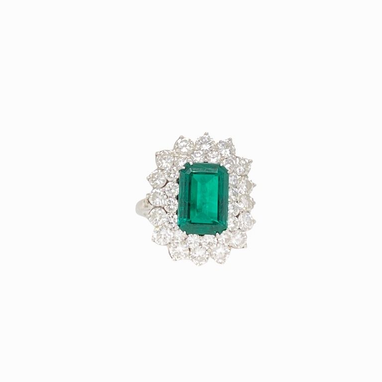 Appraisal: Platinum Diamond And Emerald Ring Platinum Diamond And Emerald Ring