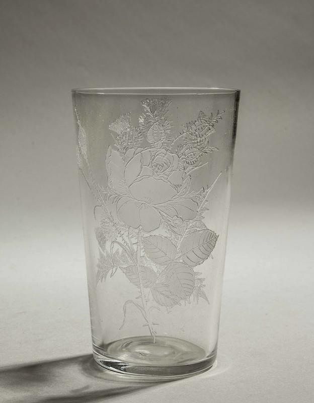 Appraisal: Locke Art Glass Tumbler in Thistle Pattern Locke art glass