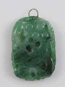 Appraisal: A finely carved Chinese jade pendant circa Approx x cm