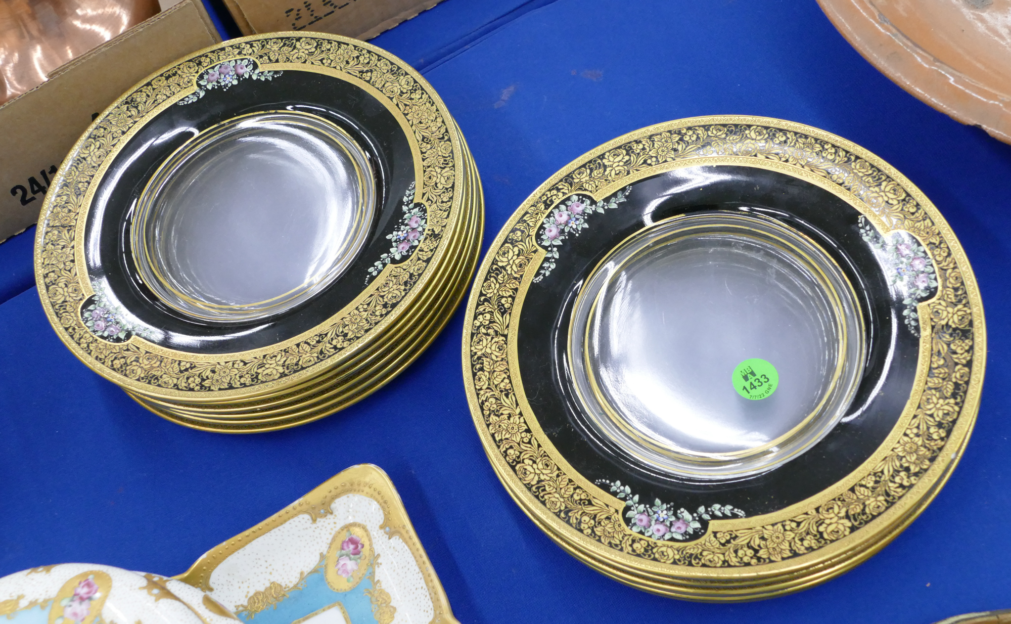 Appraisal: Set Heisey Gilt Enameled Black Glass Plates ''