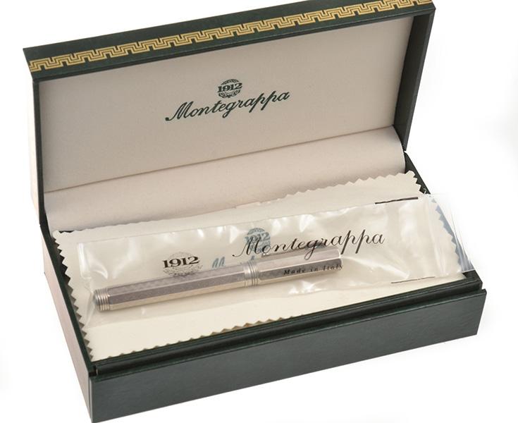 Appraisal: A FOUNTAIN PEN BY MONTEGRAPPA The octagonal sterling silver pen