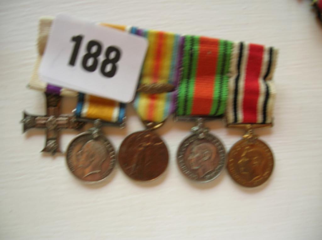 Appraisal: A WWI group of five medals MC WWI pair Defence