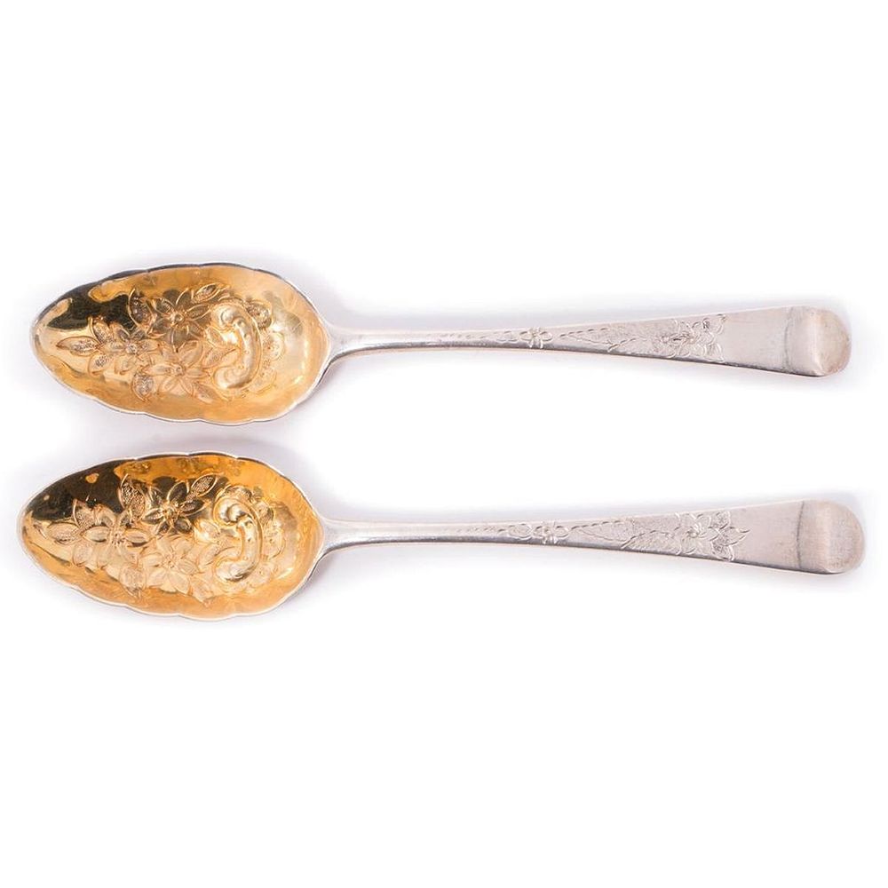 Appraisal: Pair of Georgian Silver Berry Spoons London Pair of Georgian