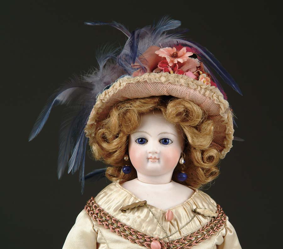 Appraisal: GLASS EYED SWIVEL NECK FRENCH FASHION DOLL Head unmarked shoulder