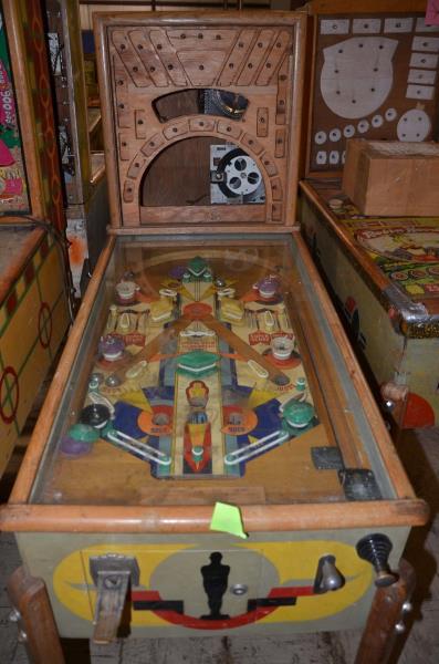 Appraisal: Marvel Oscar Playfield Very good Backglass n a Cabinet Very