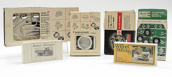 Appraisal: Plastic model kit accessories Lot includes Monogram amp Highway miniatures