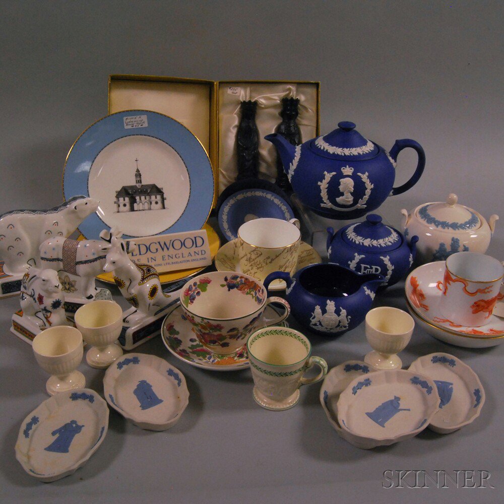 Appraisal: Twenty-eight Assorted Wedgwood Items including four Noah's Ark Collection figures