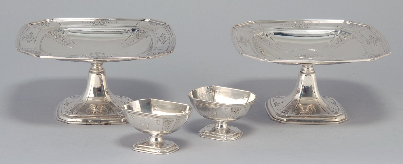 Appraisal: FOUR PIECES OF REED BARTON SILVER HOLLOWWARE Two pedestal tazzas