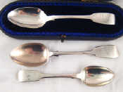 Appraisal: Exeter fiddle pattern silver spoons being a dessert spoon R