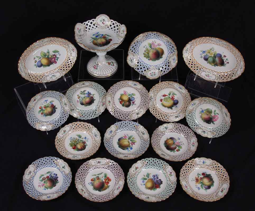 Appraisal: MEISSEN PC FRUIT AND DESSERT SET All pieces with reticulated