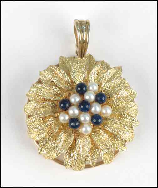 Appraisal: KARAT YELLOW GOLD LAPIS AND PEARL PENDANT ENCHANCER grams Condition