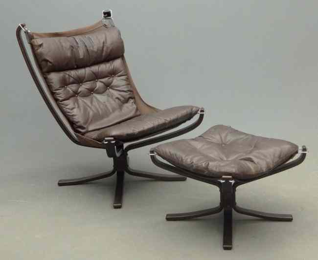 Appraisal: Mid Century lounge chair with ottoman Paolo Soleri made in