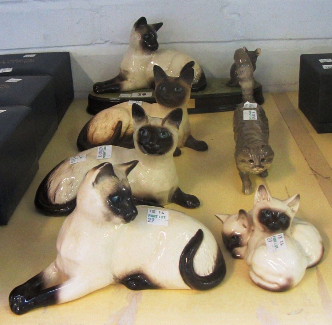 Appraisal: A Beswick siamese cat and mouse group 'Watch It' on