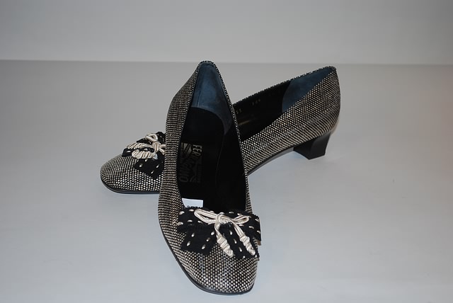 Appraisal: Salvatore Ferragamo black white tweed low pump with bow front