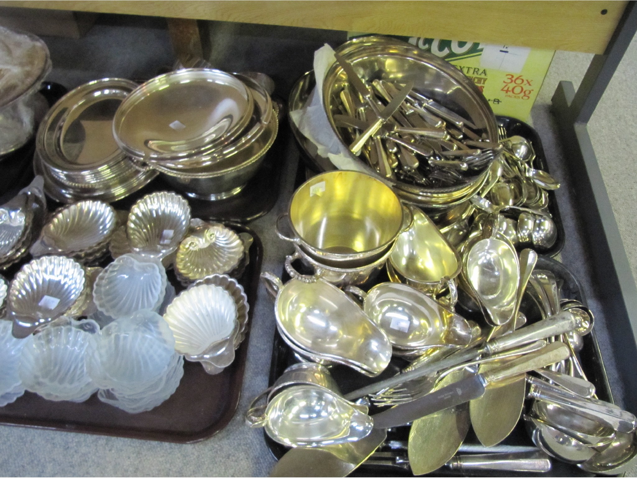 Appraisal: A lot comprising eight trays and a box of assorted