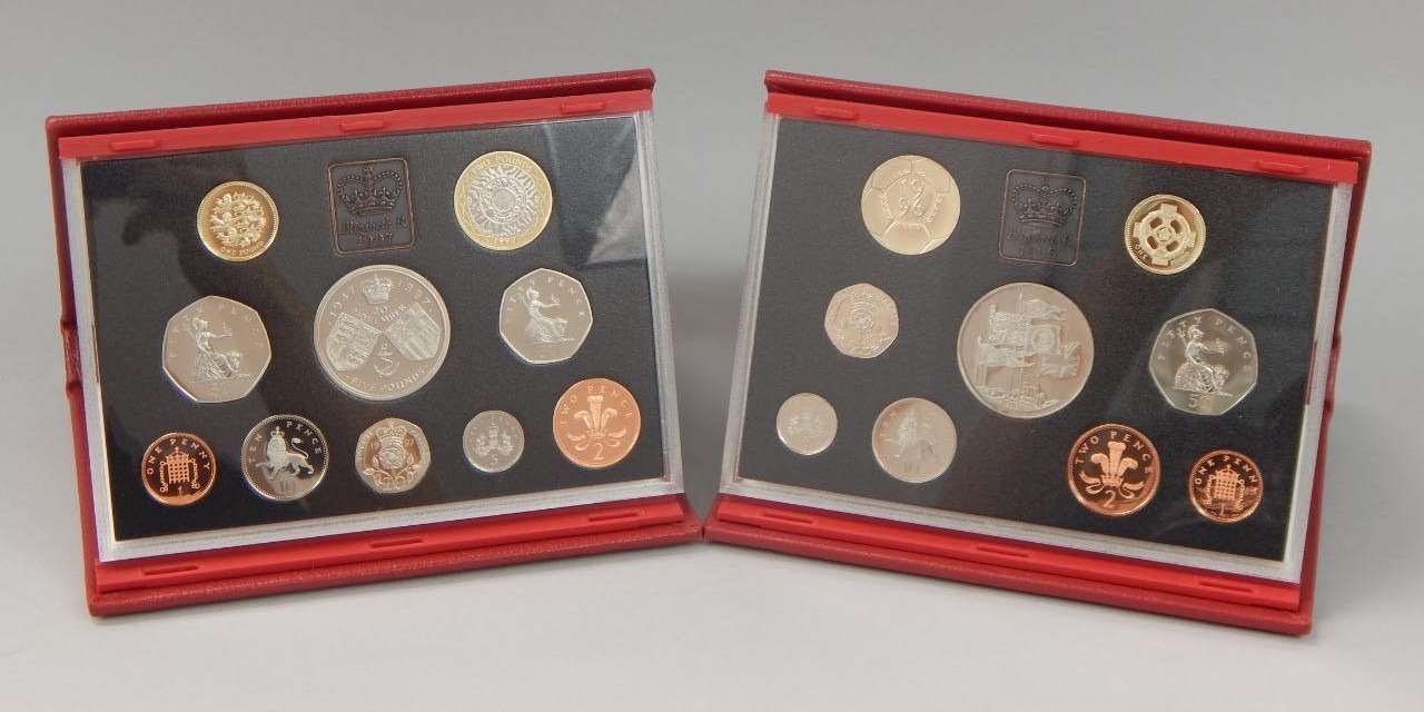 Appraisal: Various proof coin sets comprising a Royal Mint Delux Years