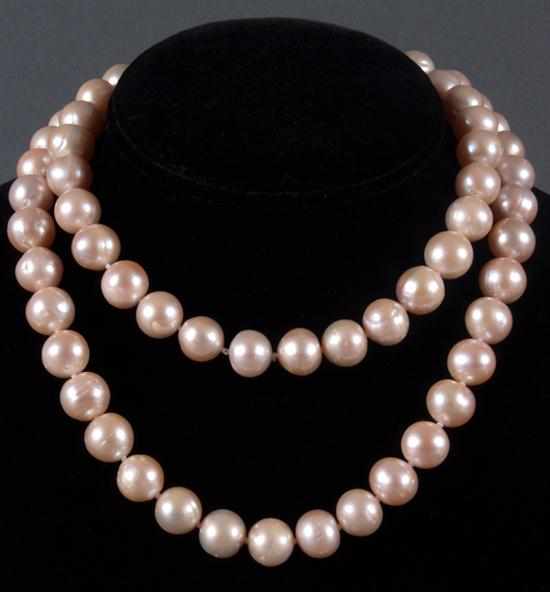 Appraisal: Cultured baroque pearl necklace pearls approximately mm diameter approximately inches