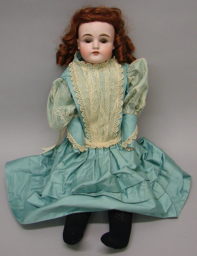 Appraisal: Dep shoulderhead doll Brown sleep eyes open mouth plaster pate