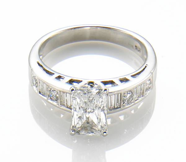 Appraisal: A diamond and k white gold ring center diamond weighing