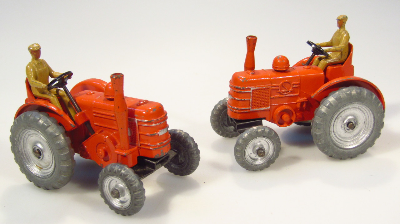 Appraisal: Two Dinky Toys metal Field Marshal tractors with drivers each