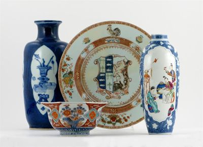 Appraisal: Two Chinese vases one decorated with panels of vases on