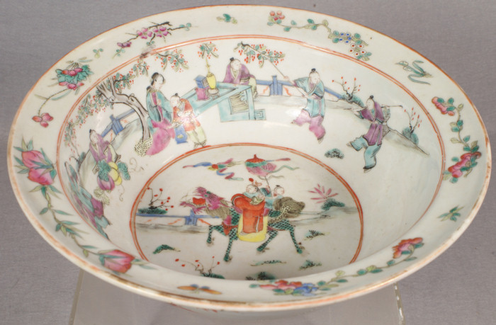 Appraisal: Chinese wash bowl with mandarin figures - d no chips