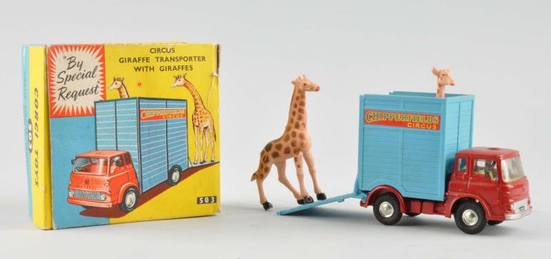 Appraisal: Corgi Diecast Circus Giraffe Transporter Truck No Includes two plastic