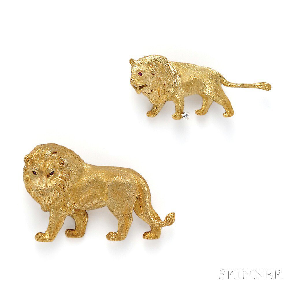 Appraisal: Two kt Gold Lion Brooches each with circular-cut ruby eyes