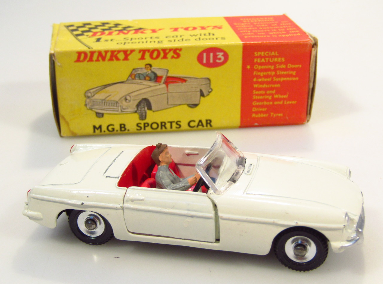 Appraisal: A Dinky Toys die-cast MG B no in cream with