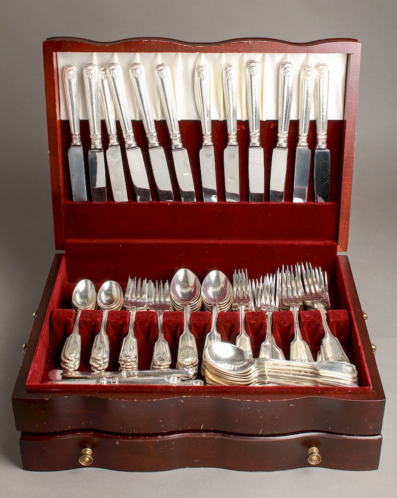 Appraisal: Vander Silver Thread Shell Flatware Svc for C J Vander