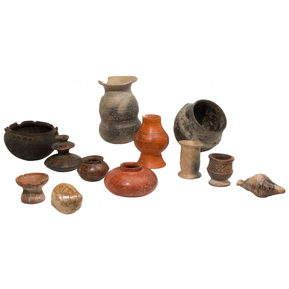 Appraisal: PRE-COLUMBIAN POTTERY ASSORTMENT multi-cultural Mexican items including shell effigies bowls