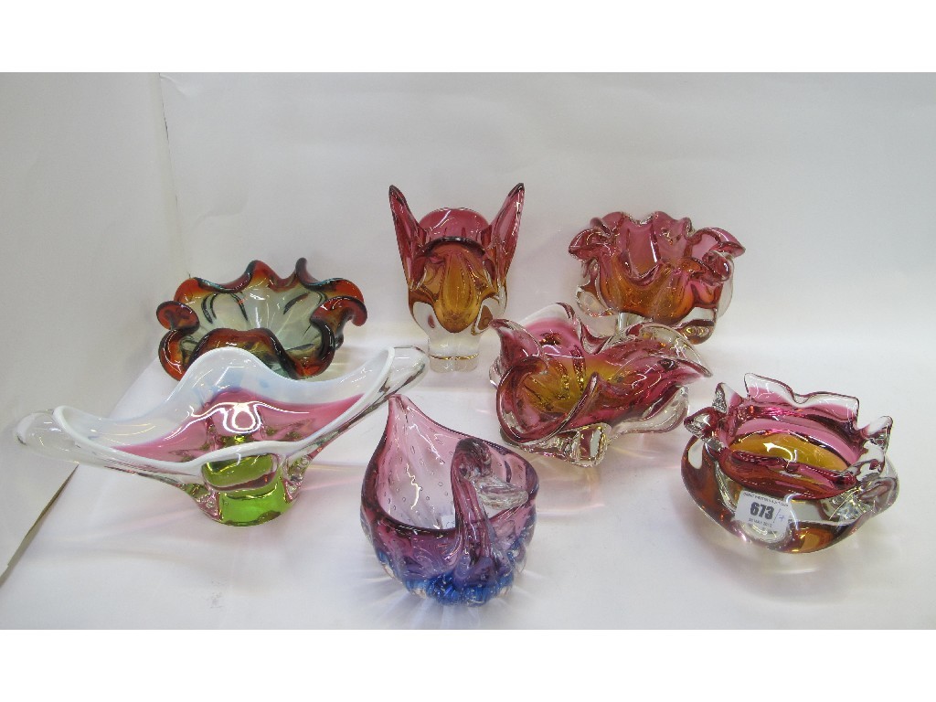 Appraisal: Seven pieces of art glass including dishes