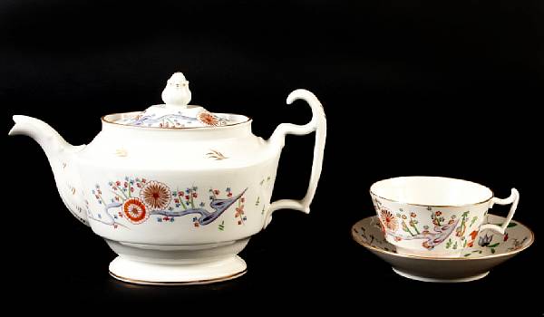 Appraisal: An English porcelain part tea service painted in the Kakiemon