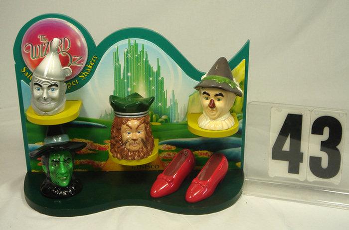 Appraisal: Enesco Wizard of Oz Salt and Pepper Shaker Set Tin