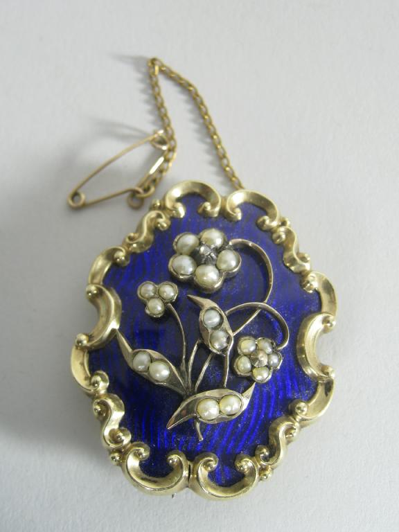 Appraisal: A Victorian Mourning Brooch the deep blue enamel plaque in