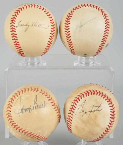 Appraisal: Lot of Autographed Baseballs Description Includes HOFer Johnny Bench Grady