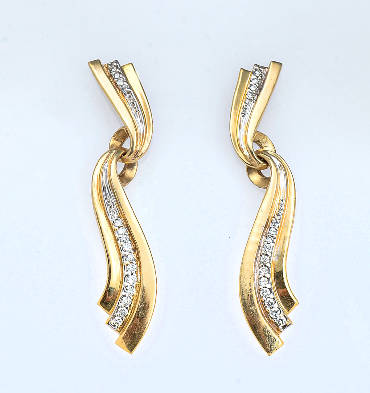 Appraisal: K DIAMOND EARRINGS K yellow gold earrings contain round full