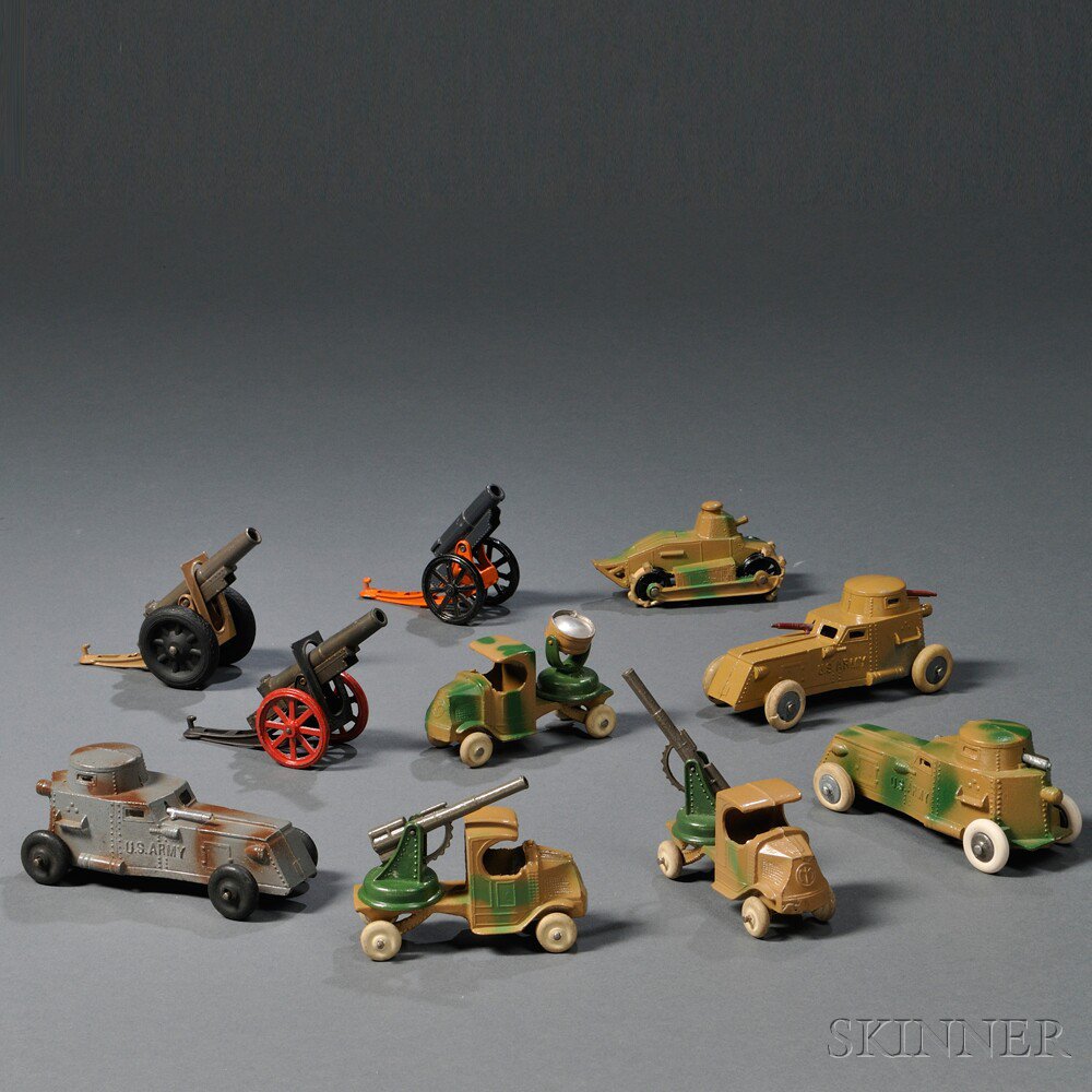 Appraisal: Ten Tootsietoy Painted Die-cast Metal Military Cannons and Vehicles Estimate