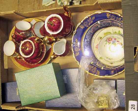 Appraisal: A Collection of pottery to include boxed Doulton pottery Coffee