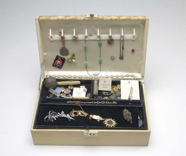 Appraisal: th th C JEWELRY Jewelry box with all contents with