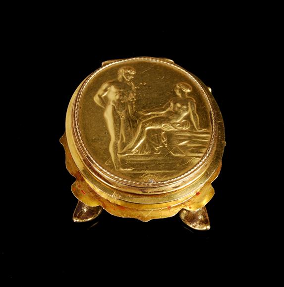 Appraisal: A Continental gold small oval table box stamped mark a