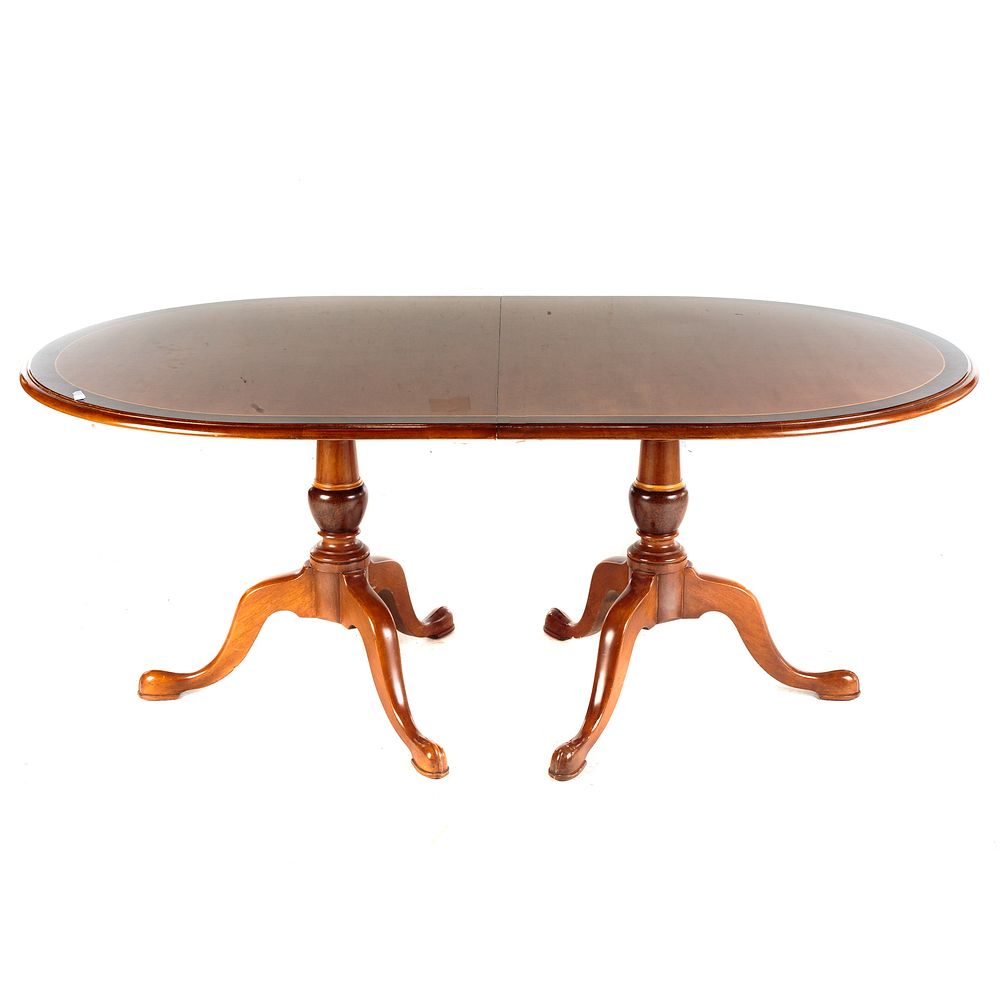 Appraisal: Old Colony Banded Pedestal Dining Table From the Beacon Hill