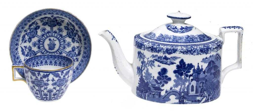 Appraisal: A MINTON BLUE PRINTED PEARLWARE SHEPHERD PATTERN TEAPOT AND COVER