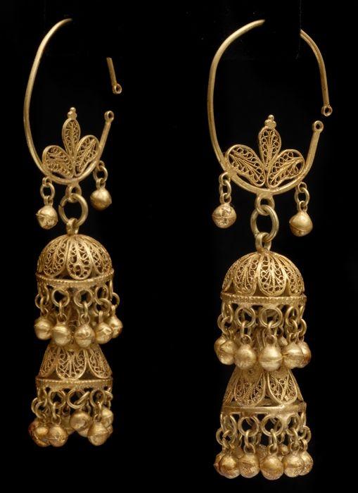 Appraisal: PAIR OF ISLAMIC-STYLE GOLD FILIGREE DANGLE EARRINGS in Provenance Property