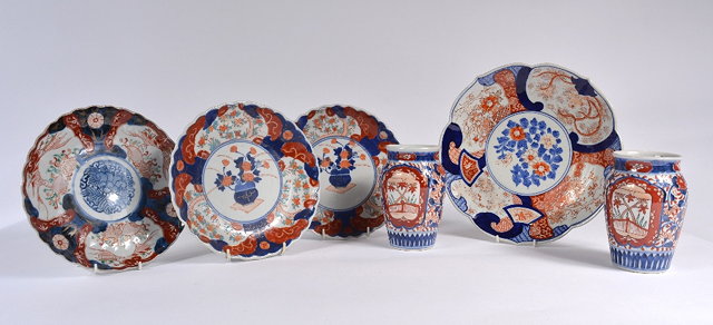 Appraisal: A collection of late th Century Japanese Imari porcelaincomprising two